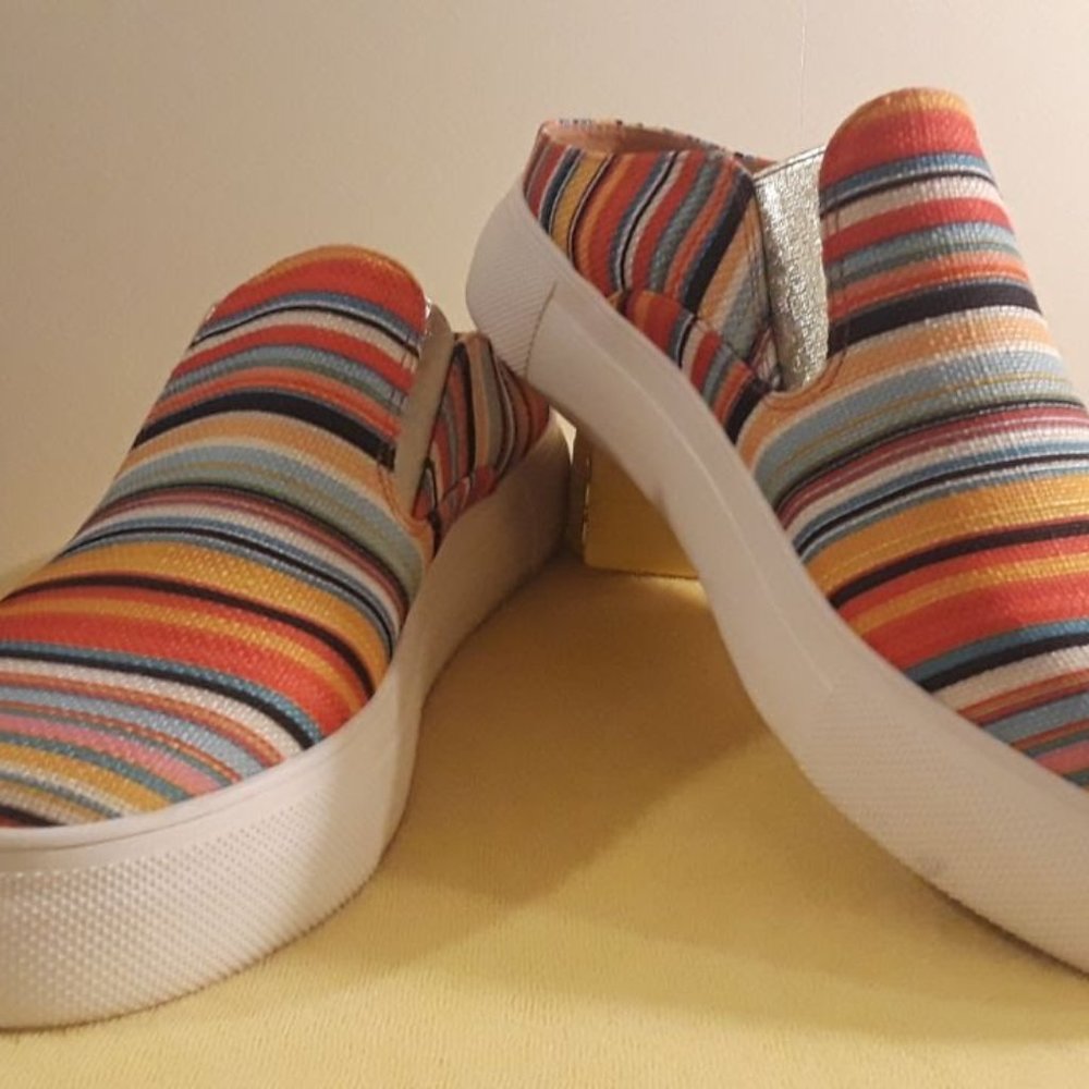 Volatile Ximena Serape Size 8